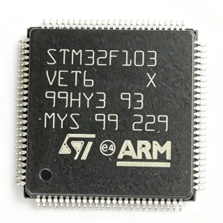 STM32F103VET6
