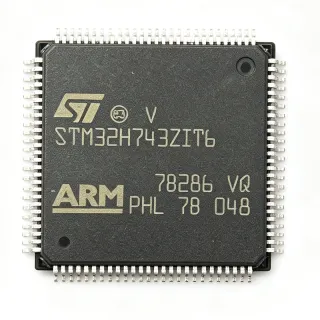 STM32H743ZIT6