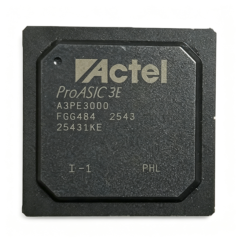 A3P600-FGG484I - 600K Gate Flash FPGA, 231MHz | Microchip