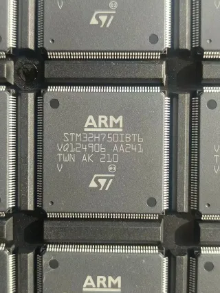 STM32H750IBT6 p2