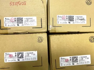 TMS320F28034PNT p1
